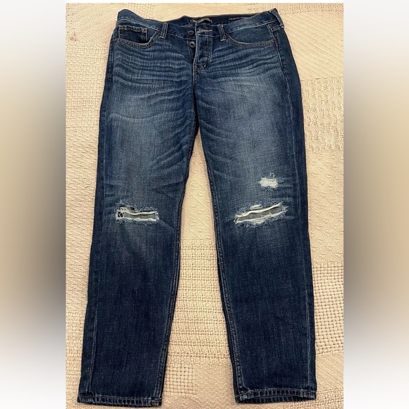 Abercrombie & Fitch Boyfriend Jean Straight Fit Size 4 - Picture 1 of 5